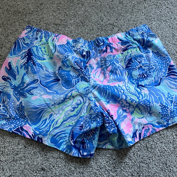 VGUC Lilly Pulitzer ocean view shorts shade seekers - Picture 6 of 7